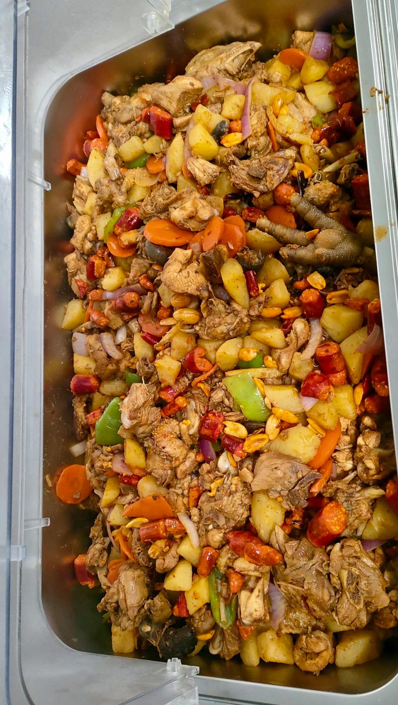 现代办公新风向：团餐配送如何引领企业餐饮变革